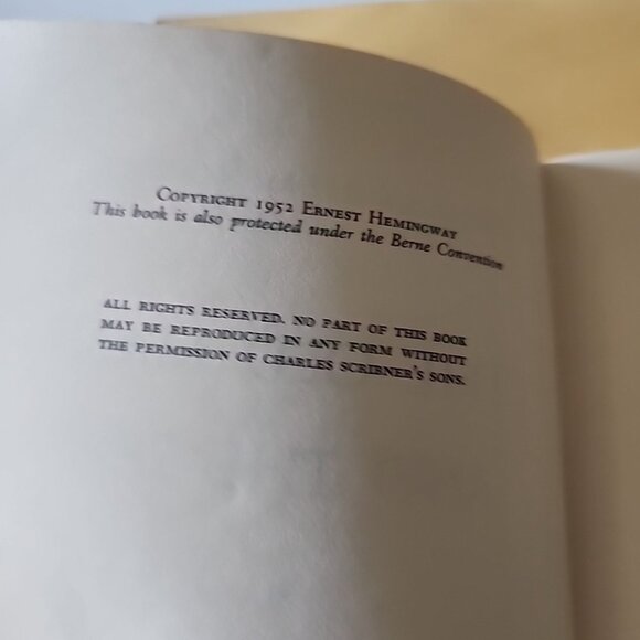 1952 The Old Man and The Sea Ernest Hemingway Paperback Book Scribner Library - Picture 2 of 5